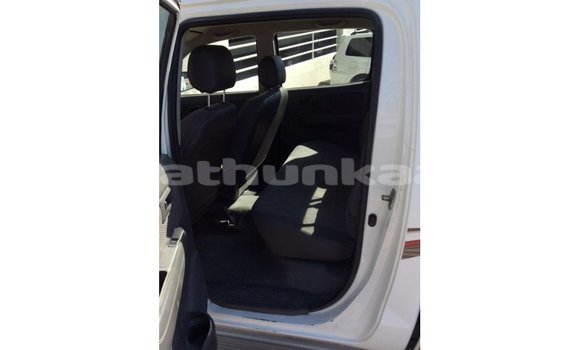 Buy Import Toyota Hilux White Car in Import - Dubai in Baa Buy Import Toyota Hilux White Car in Import - Dubai in Baa