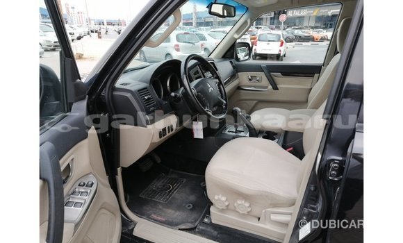 Buy Import Mitsubishi Pajero Black Car in Import - Dubai in Baa Buy Import Mitsubishi Pajero Black Car in Import - Dubai in Baa
