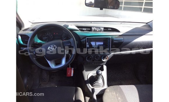 Buy Import Toyota Hilux White Car in Import - Dubai in Baa Buy Import Toyota Hilux White Car in Import - Dubai in Baa