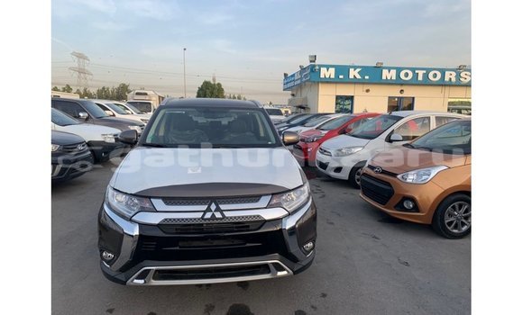 Buy Import Mitsubishi Outlander Brown Car in Import - Dubai in Baa Buy Import Mitsubishi Outlander Brown Car in Import - Dubai in Baa