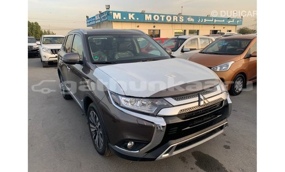 Buy Import Mitsubishi Outlander Brown Car in Import - Dubai in Baa Buy Import Mitsubishi Outlander Brown Car in Import - Dubai in Baa