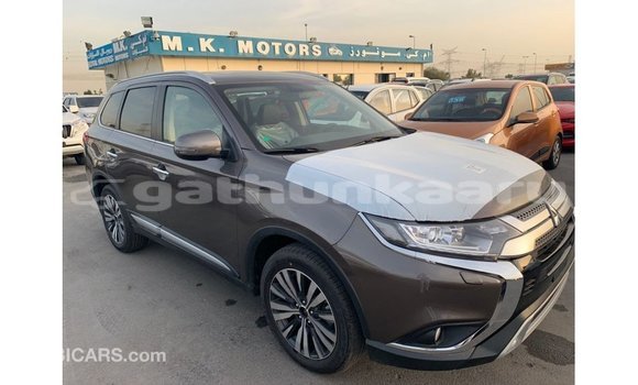 Buy Import Mitsubishi Outlander Brown Car in Import - Dubai in Baa Buy Import Mitsubishi Outlander Brown Car in Import - Dubai in Baa