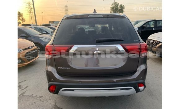 Buy Import Mitsubishi Outlander Brown Car in Import - Dubai in Baa Buy Import Mitsubishi Outlander Brown Car in Import - Dubai in Baa