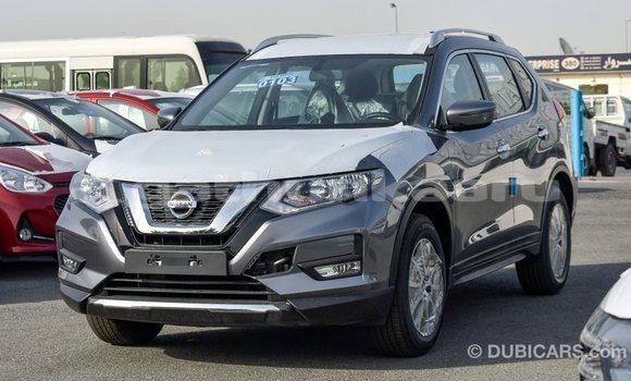 Buy Import Nissan Evalia Other Truck in Import - Dubai in Baa Buy Import Nissan Evalia Other Truck in Import - Dubai in Baa