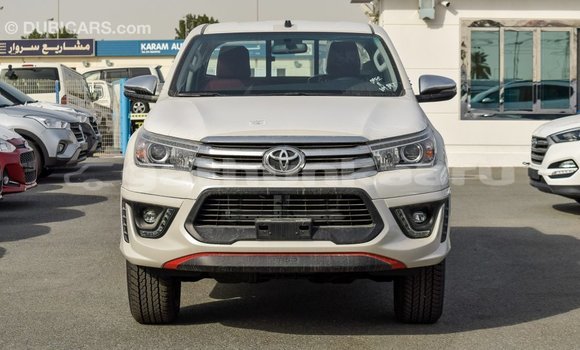 Buy Import Toyota Hilux White Car in Import - Dubai in Baa Buy Import Toyota Hilux White Car in Import - Dubai in Baa