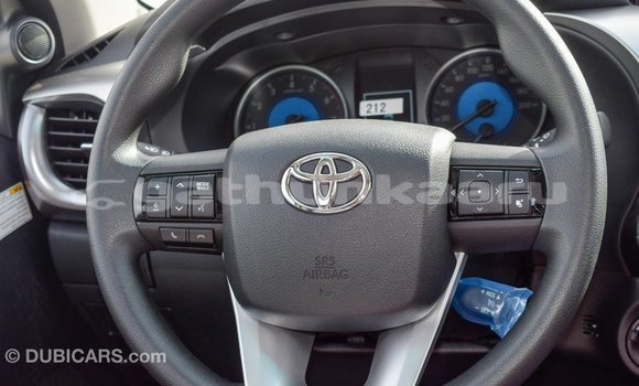 Buy Import Toyota Hilux White Car in Import - Dubai in Baa Buy Import Toyota Hilux White Car in Import - Dubai in Baa