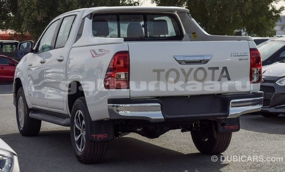 Buy Import Toyota Hilux White Car in Import - Dubai in Baa Buy Import Toyota Hilux White Car in Import - Dubai in Baa
