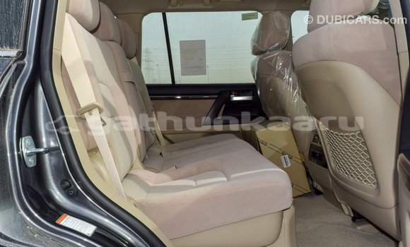 Buy Import Toyota Land Cruiser Other Car in Import - Dubai in Baa Buy Import Toyota Land Cruiser Other Car in Import - Dubai in Baa
