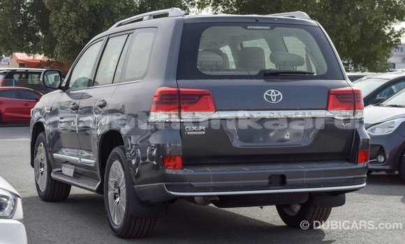 Buy Import Toyota Land Cruiser Other Car in Import - Dubai in Baa Buy Import Toyota Land Cruiser Other Car in Import - Dubai in Baa