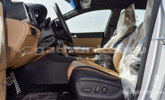 Buy Import Kia Sportage Other Car in Import - Dubai in Baa Buy Import Kia Sportage Other Car in Import - Dubai in Baa