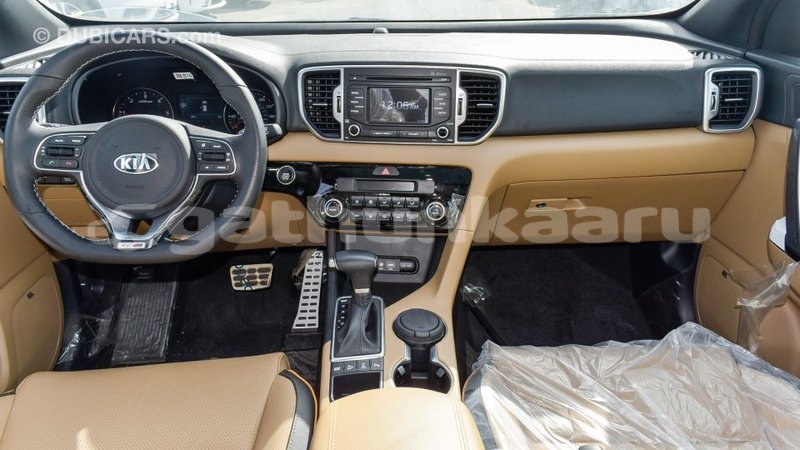 Big with watermark kia sportage baa import dubai 2020