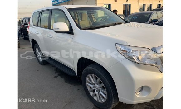 Buy Import Toyota Prado White Car in Import - Dubai in Baa Buy Import Toyota Prado White Car in Import - Dubai in Baa