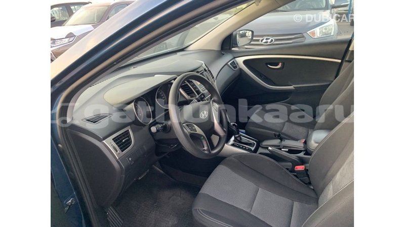 Big with watermark hyundai i30 baa import dubai 2023