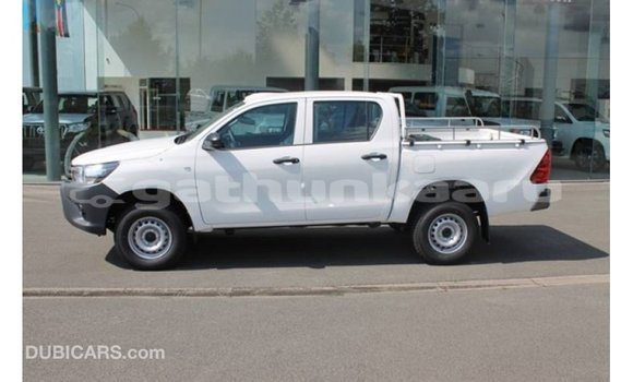 Buy Import Toyota Hilux White Car in Import - Dubai in Baa Buy Import Toyota Hilux White Car in Import - Dubai in Baa