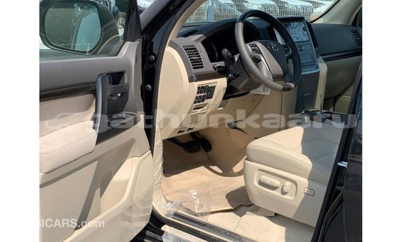 Buy Import Toyota Land Cruiser Black Car in Import - Dubai in Baa Buy Import Toyota Land Cruiser Black Car in Import - Dubai in Baa