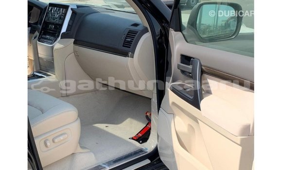 Buy Import Toyota Land Cruiser Black Car in Import - Dubai in Baa Buy Import Toyota Land Cruiser Black Car in Import - Dubai in Baa