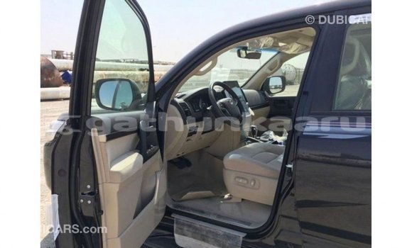 Buy Import Toyota Land Cruiser Black Car in Import - Dubai in Baa Buy Import Toyota Land Cruiser Black Car in Import - Dubai in Baa