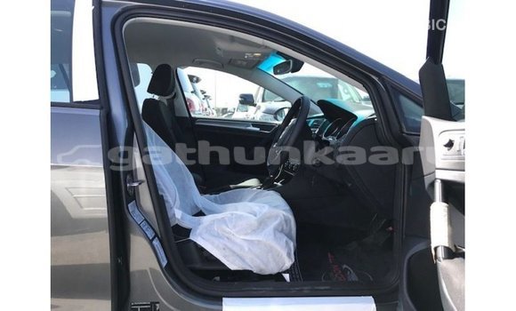 Buy Import Volkswagen Golf Other Car in Import - Dubai in Baa Buy Import Volkswagen Golf Other Car in Import - Dubai in Baa