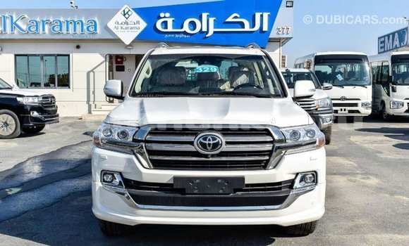 Buy Import Toyota Land Cruiser White Car in Import - Dubai in Baa Buy Import Toyota Land Cruiser White Car in Import - Dubai in Baa