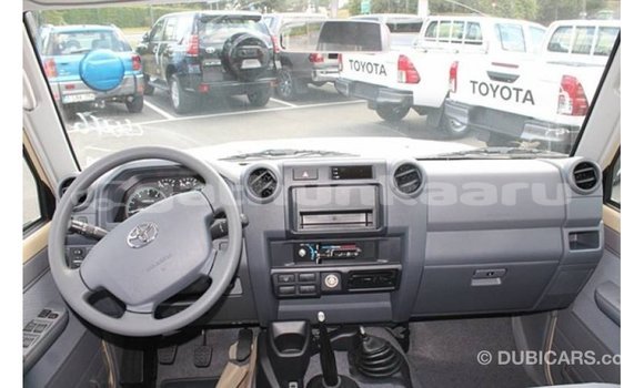Buy Import Toyota Land Cruiser Beige Car in Import - Dubai in Baa Buy Import Toyota Land Cruiser Beige Car in Import - Dubai in Baa