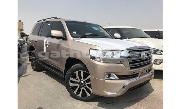 Buy Import Toyota Land Cruiser Other Car in Import - Dubai in Baa Buy Import Toyota Land Cruiser Other Car in Import - Dubai in Baa