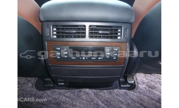 Buy Import Toyota Land Cruiser Black Car in Import - Dubai in Baa Buy Import Toyota Land Cruiser Black Car in Import - Dubai in Baa