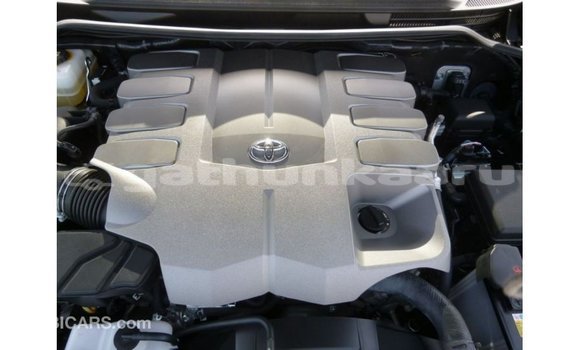Buy Import Toyota Land Cruiser Black Car in Import - Dubai in Baa Buy Import Toyota Land Cruiser Black Car in Import - Dubai in Baa