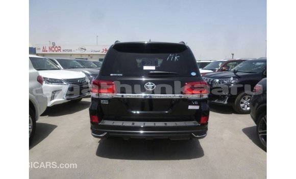 Buy Import Toyota Land Cruiser Black Car in Import - Dubai in Baa Buy Import Toyota Land Cruiser Black Car in Import - Dubai in Baa