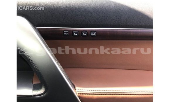 Buy Import Toyota Land Cruiser Other Car in Import - Dubai in Baa Buy Import Toyota Land Cruiser Other Car in Import - Dubai in Baa