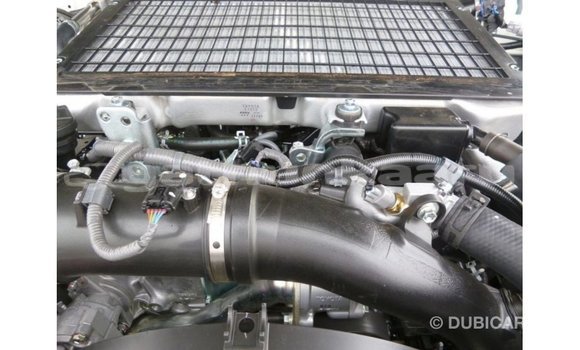 Buy Import Toyota Land Cruiser White Car in Import - Dubai in Baa Buy Import Toyota Land Cruiser White Car in Import - Dubai in Baa