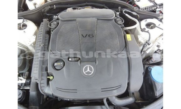 Buy Import Mercedes-Benz 190 White Car in Import - Dubai in Baa Buy Import Mercedes-Benz 190 White Car in Import - Dubai in Baa