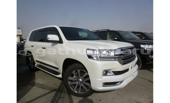 Buy Import Toyota Land Cruiser White Car in Import - Dubai in Baa Buy Import Toyota Land Cruiser White Car in Import - Dubai in Baa