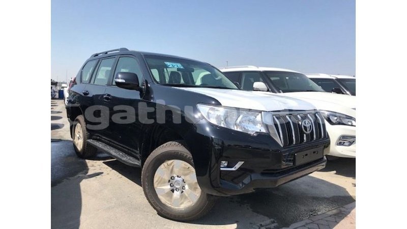 Big with watermark toyota prado baa import dubai 2061