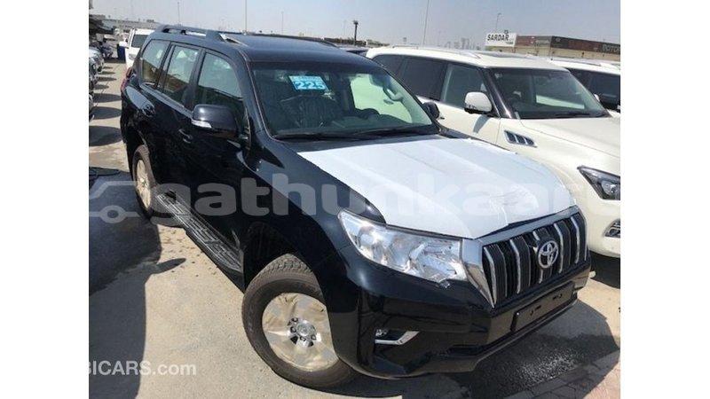 Big with watermark toyota prado baa import dubai 2061