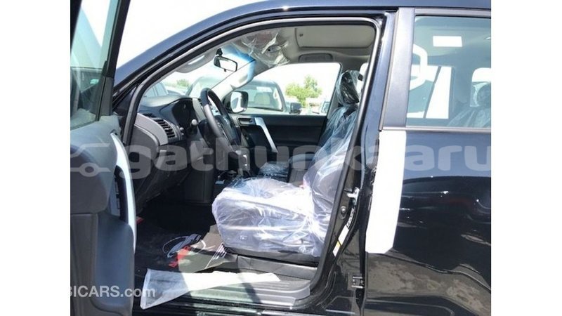 Big with watermark toyota prado baa import dubai 2061