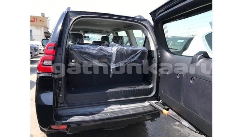 Big with watermark toyota prado baa import dubai 2061
