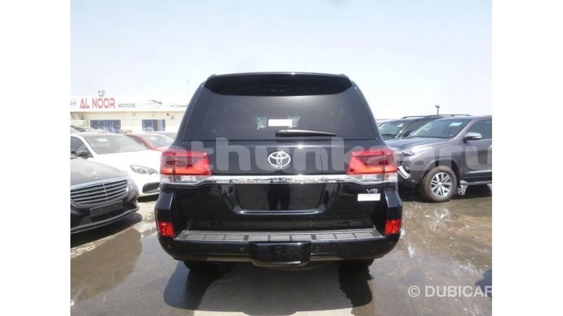 Big with watermark toyota land cruiser baa import dubai 2062