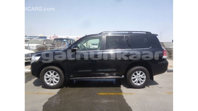 Big with watermark toyota land cruiser baa import dubai 2062