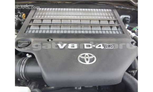 Buy Import Toyota Land Cruiser Black Car in Import - Dubai in Baa Buy Import Toyota Land Cruiser Black Car in Import - Dubai in Baa