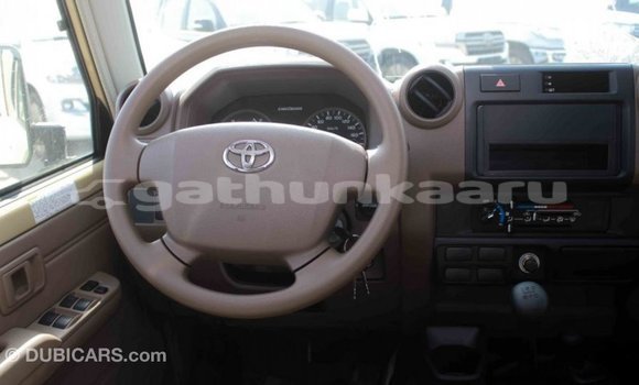 Buy Import Toyota Land Cruiser Beige Car in Import - Dubai in Baa Buy Import Toyota Land Cruiser Beige Car in Import - Dubai in Baa