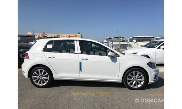 Buy Import Volkswagen Golf White Car in Import - Dubai in Baa Buy Import Volkswagen Golf White Car in Import - Dubai in Baa
