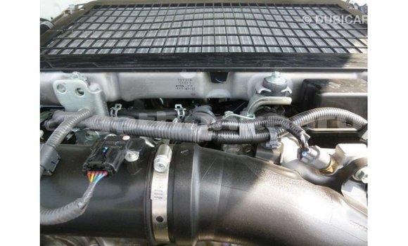 Buy Import Toyota Land Cruiser White Car in Import - Dubai in Baa Buy Import Toyota Land Cruiser White Car in Import - Dubai in Baa