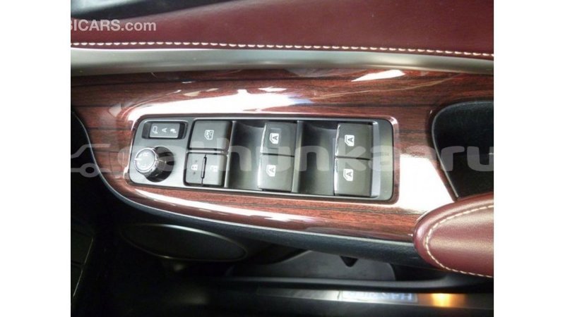 Big with watermark toyota harrier baa import dubai 2074