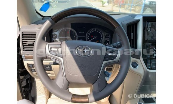 Buy Import Toyota Land Cruiser Black Car in Import - Dubai in Baa Buy Import Toyota Land Cruiser Black Car in Import - Dubai in Baa