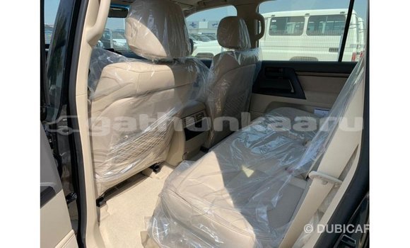 Buy Import Toyota Land Cruiser Black Car in Import - Dubai in Baa Buy Import Toyota Land Cruiser Black Car in Import - Dubai in Baa