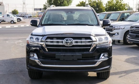 Buy Import Toyota Land Cruiser Black Car in Import - Dubai in Baa Buy Import Toyota Land Cruiser Black Car in Import - Dubai in Baa