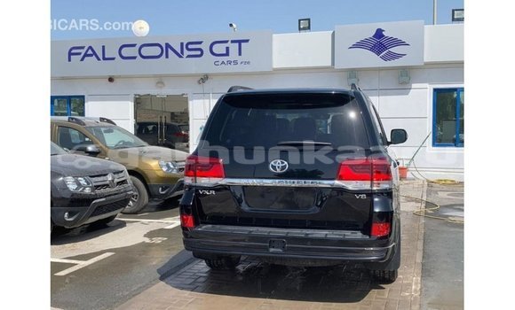 Buy Import Toyota Land Cruiser Black Car in Import - Dubai in Baa Buy Import Toyota Land Cruiser Black Car in Import - Dubai in Baa