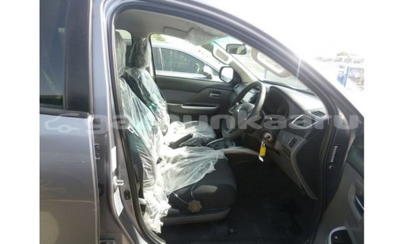 Buy Import Mitsubishi i Other Car in Import - Dubai in Baa Buy Import Mitsubishi i Other Car in Import - Dubai in Baa