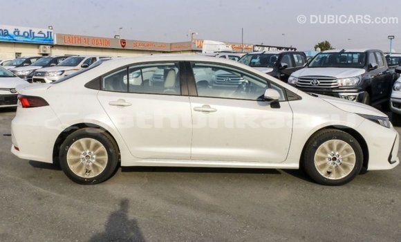 Buy Import Toyota Corolla White Car in Import - Dubai in Baa Buy Import Toyota Corolla White Car in Import - Dubai in Baa
