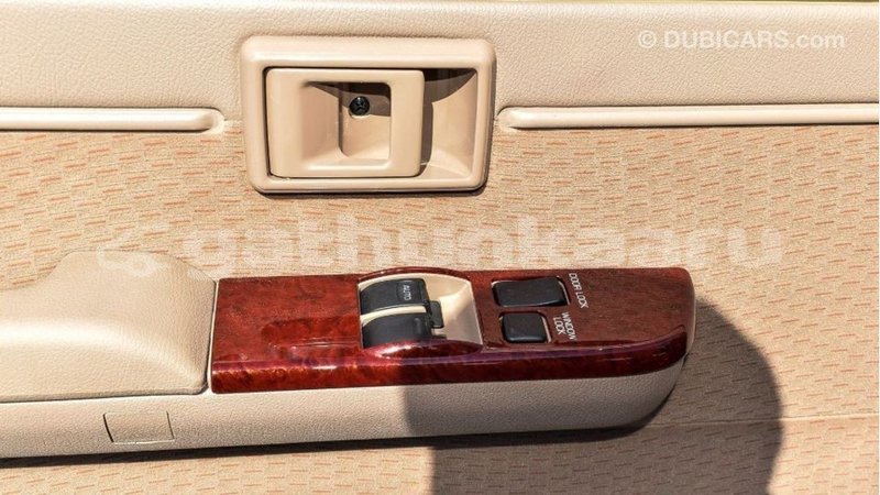 Big with watermark toyota land cruiser baa import dubai 2096